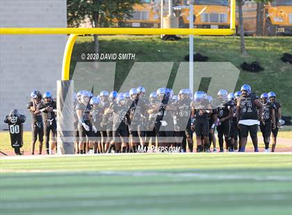 Thumbnail 3 in Raytown South vs Raytown photogallery.