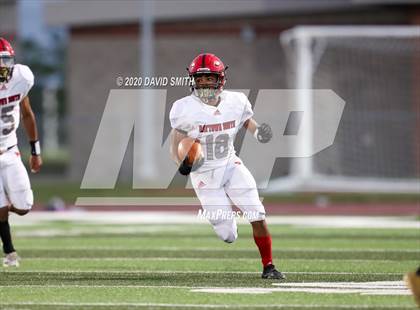 Thumbnail 2 in Raytown South vs Raytown photogallery.