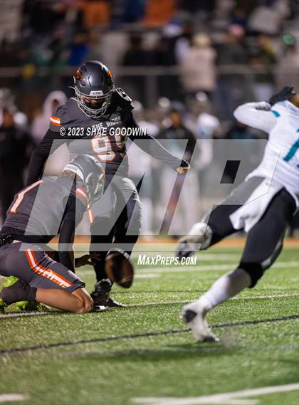 Thumbnail 3 in Skyridge vs. Farmington photogallery.