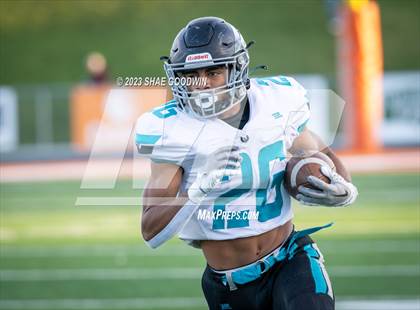 Thumbnail 2 in Skyridge vs. Farmington photogallery.