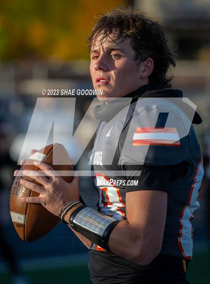 Thumbnail 1 in Skyridge vs. Farmington photogallery.