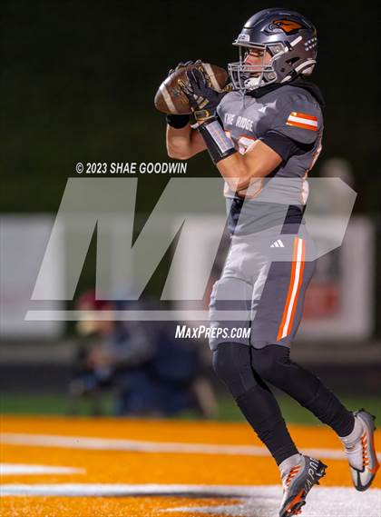 Thumbnail 1 in Skyridge vs. Farmington photogallery.