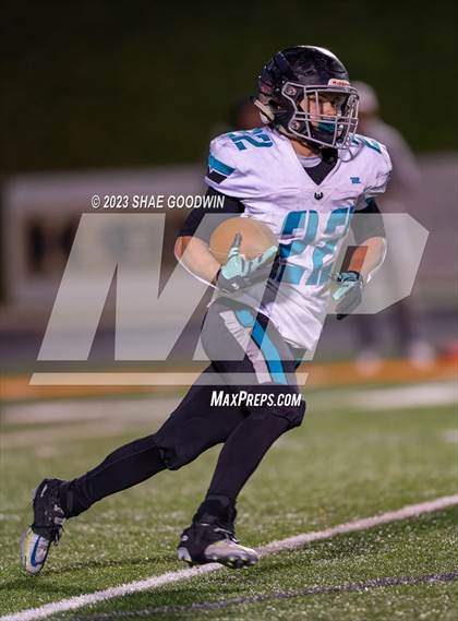 Thumbnail 3 in Skyridge vs. Farmington photogallery.