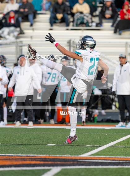 Thumbnail 2 in Skyridge vs. Farmington photogallery.