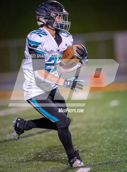 Thumbnail 1 in Skyridge vs. Farmington photogallery.