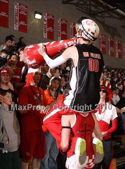 Thumbnail 2 in Chaparral @ Regis Jesuit photogallery.