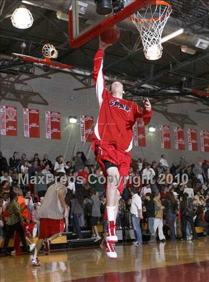 Thumbnail 2 in Chaparral @ Regis Jesuit photogallery.