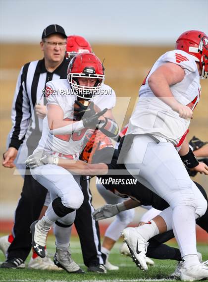 Thumbnail 1 in Montrose @ Erie (CHSAA 4A Semifinal Game) photogallery.