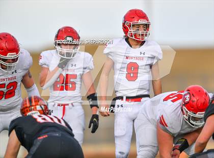 Thumbnail 2 in Montrose @ Erie (CHSAA 4A Semifinal Game) photogallery.