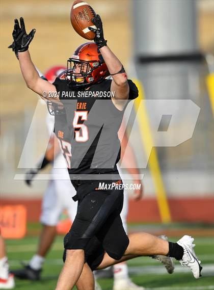 Thumbnail 3 in Montrose @ Erie (CHSAA 4A Semifinal Game) photogallery.