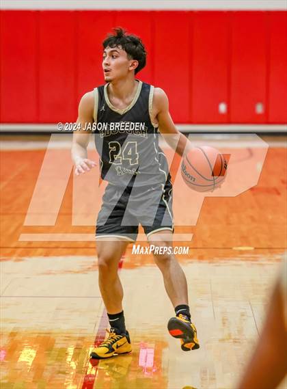 Thumbnail 3 in Edcouch-Elsa vs Pioneer (Sharyland ISD Thanksgiving Classic) photogallery.