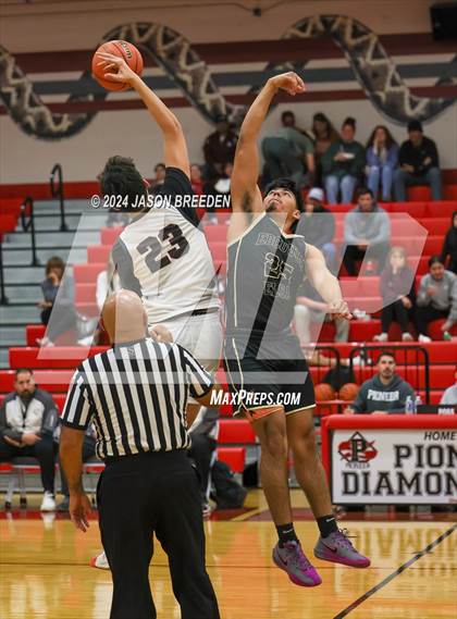 Thumbnail 3 in Edcouch-Elsa vs Pioneer (Sharyland ISD Thanksgiving Classic) photogallery.