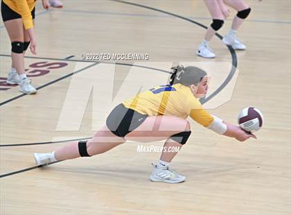 Thumbnail 1 in Mayflower @ Perryville photogallery.
