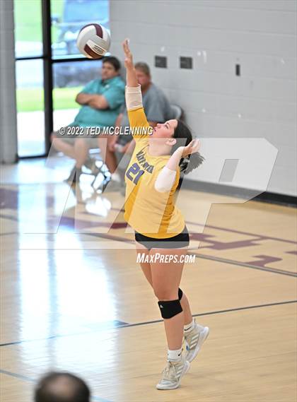 Thumbnail 2 in Mayflower @ Perryville photogallery.
