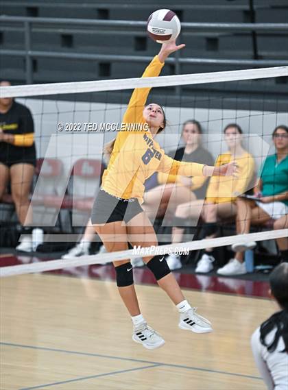 Thumbnail 3 in Mayflower @ Perryville photogallery.