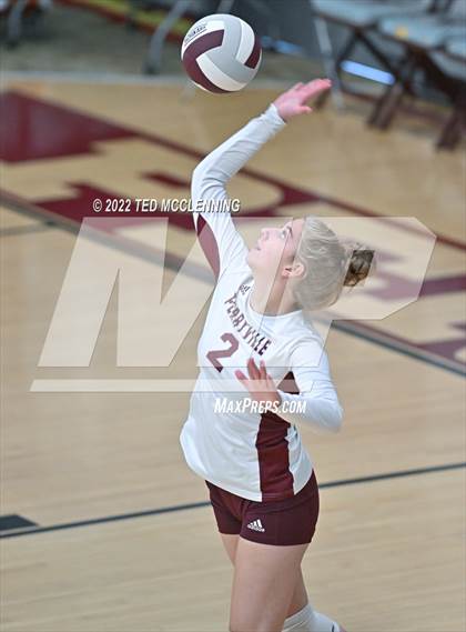 Thumbnail 3 in Mayflower @ Perryville photogallery.