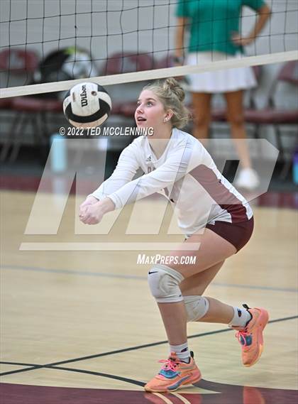 Thumbnail 1 in Mayflower @ Perryville photogallery.