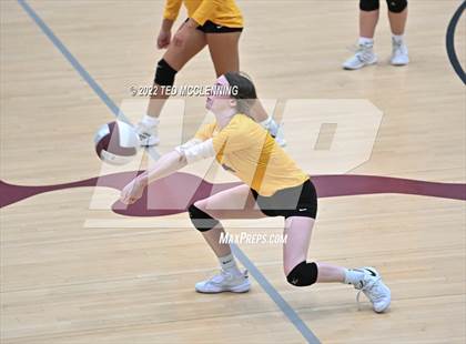 Thumbnail 2 in Mayflower @ Perryville photogallery.