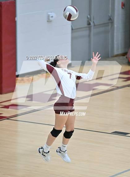 Thumbnail 3 in Mayflower @ Perryville photogallery.