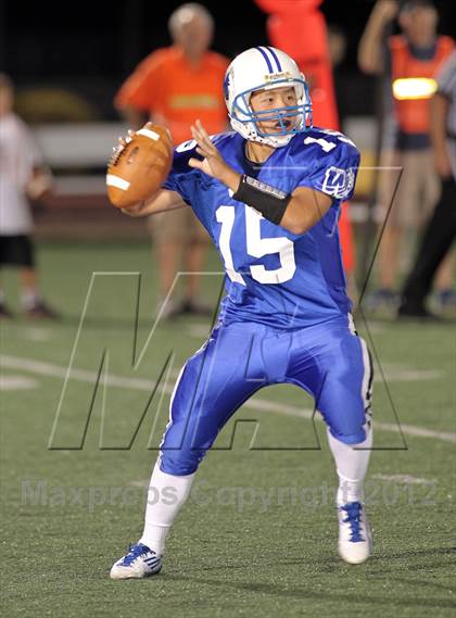 Thumbnail 2 in Stevens Point @ Oshkosh West photogallery.