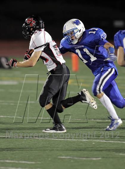 Thumbnail 2 in Stevens Point @ Oshkosh West photogallery.