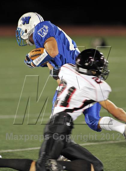 Thumbnail 2 in Stevens Point @ Oshkosh West photogallery.
