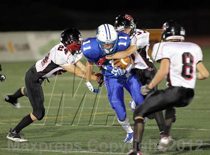 Thumbnail 2 in Stevens Point @ Oshkosh West photogallery.