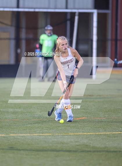 Thumbnail 1 in Manhasset vs. Garden City (Nassau Class B Final) photogallery.