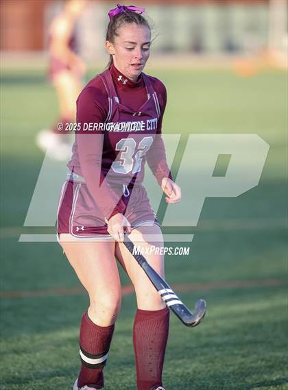 Thumbnail 2 in Manhasset vs. Garden City (Nassau Class B Final) photogallery.