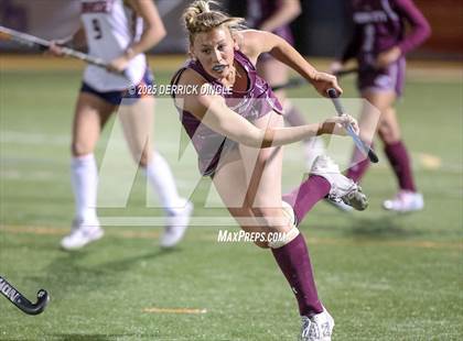 Thumbnail 1 in Manhasset vs. Garden City (Nassau Class B Final) photogallery.