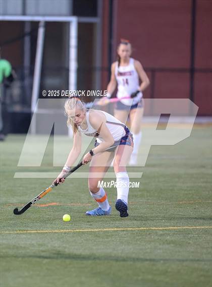 Thumbnail 3 in Manhasset vs. Garden City (Nassau Class B Final) photogallery.