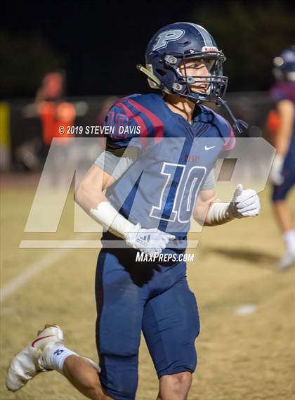 Thumbnail 3 in Mountain Ridge vs Perry photogallery.