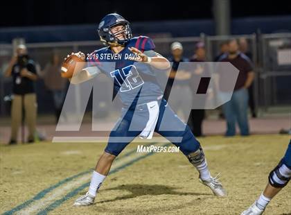 Thumbnail 3 in Mountain Ridge vs Perry photogallery.