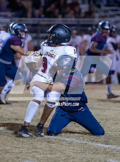 Thumbnail 2 in Mountain Ridge vs Perry photogallery.
