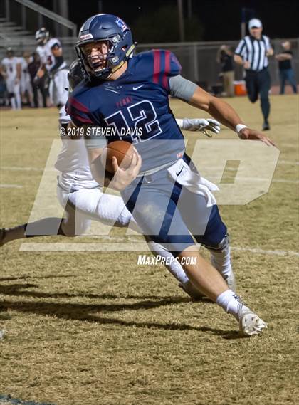 Thumbnail 3 in Mountain Ridge vs Perry photogallery.
