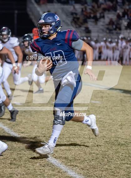 Thumbnail 2 in Mountain Ridge vs Perry photogallery.