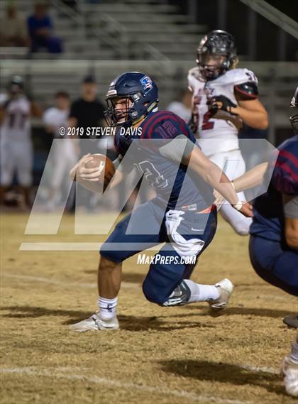 Thumbnail 3 in Mountain Ridge vs Perry photogallery.