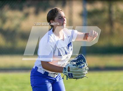 Thumbnail 2 in Smoky Hill @ Grandview photogallery.