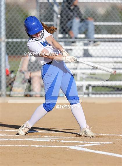 Thumbnail 3 in Smoky Hill @ Grandview photogallery.