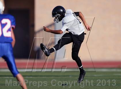 Thumbnail 2 in Leander vs. Vandegrift photogallery.