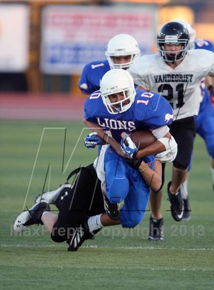Thumbnail 1 in Leander vs. Vandegrift photogallery.