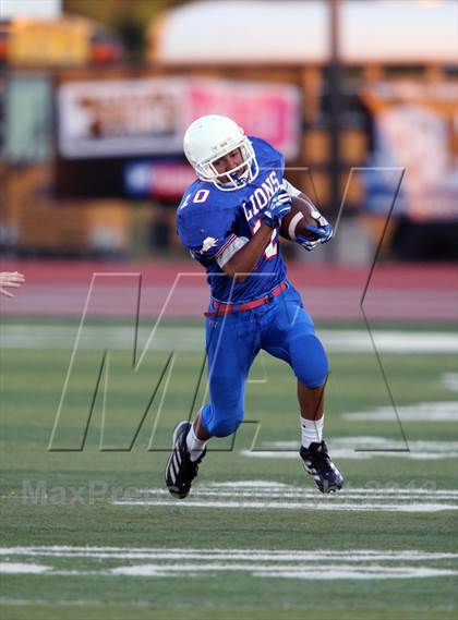 Thumbnail 2 in Leander vs. Vandegrift photogallery.