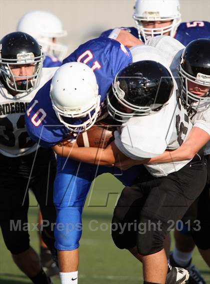 Thumbnail 3 in Leander vs. Vandegrift photogallery.