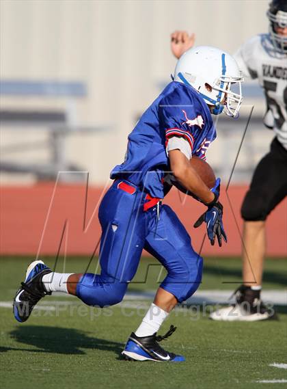 Thumbnail 1 in Leander vs. Vandegrift photogallery.