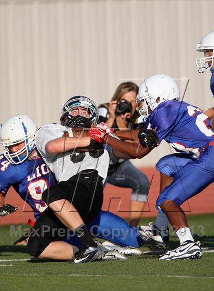 Thumbnail 2 in Leander vs. Vandegrift photogallery.