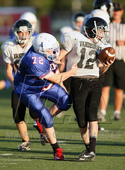 Thumbnail 2 in Leander vs. Vandegrift photogallery.