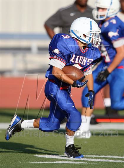 Thumbnail 3 in Leander vs. Vandegrift photogallery.