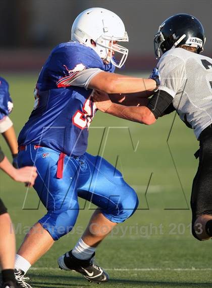 Thumbnail 3 in Leander vs. Vandegrift photogallery.