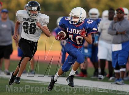 Thumbnail 1 in Leander vs. Vandegrift photogallery.