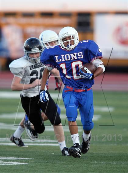 Thumbnail 1 in Leander vs. Vandegrift photogallery.